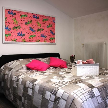 Villa Sonia Apartment & Rooms Lignano Sabbiadoro Zewnętrze zdjęcie