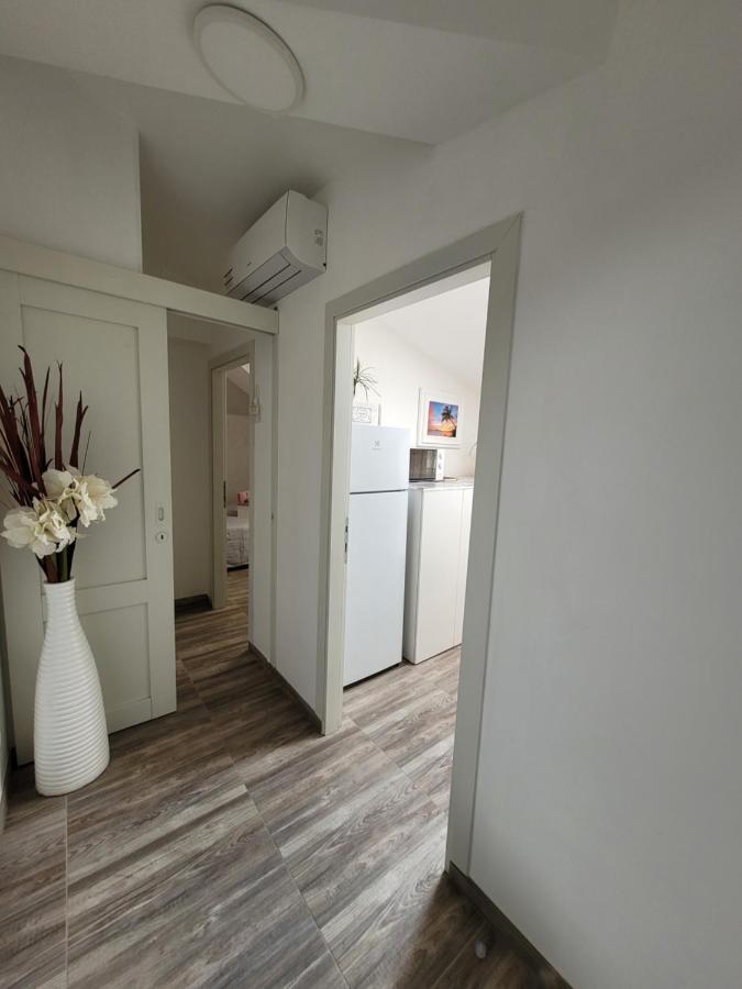 Villa Sonia Apartment & Rooms Lignano Sabbiadoro Zewnętrze zdjęcie