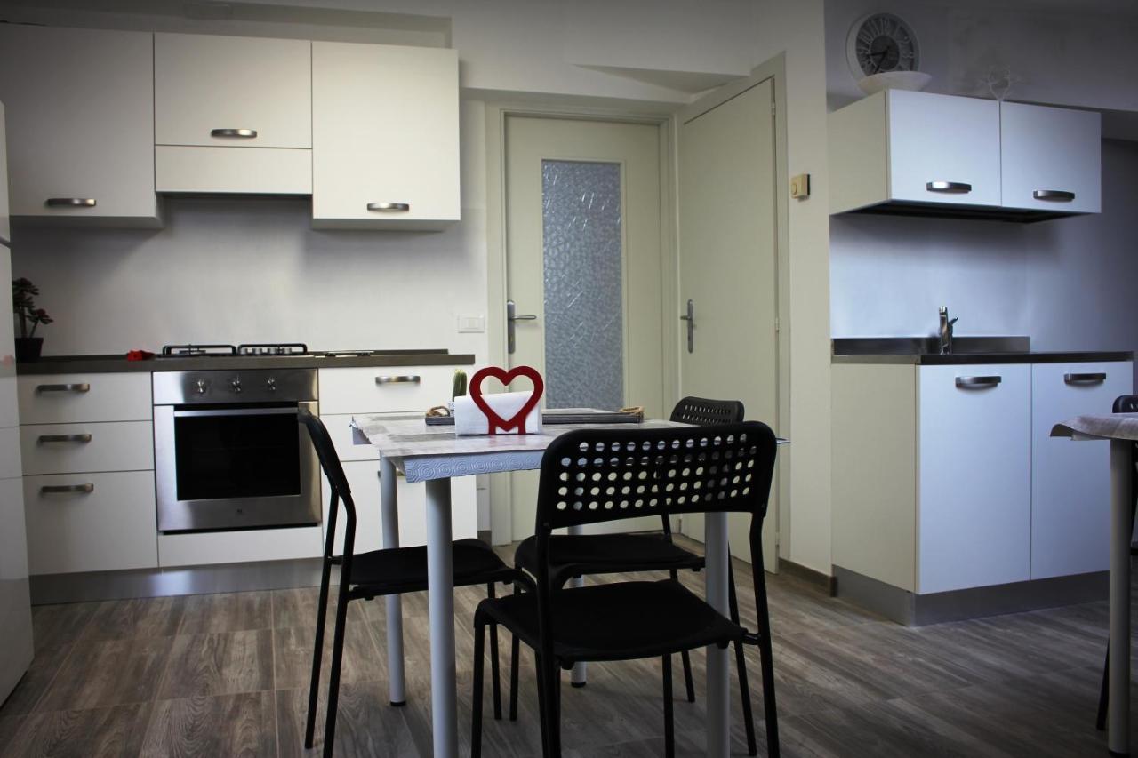 Villa Sonia Apartment & Rooms Lignano Sabbiadoro Zewnętrze zdjęcie
